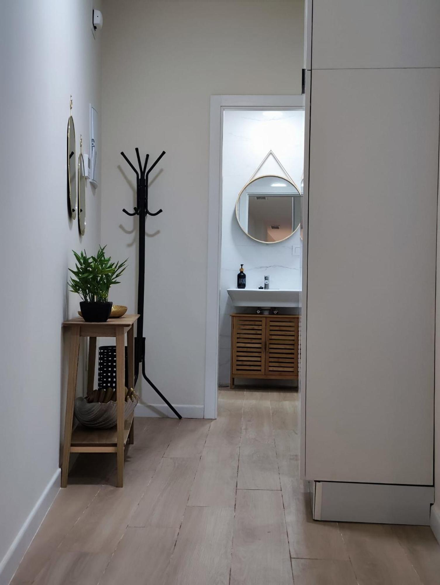 Apartamento La Concha Little Apartments กาดิซ ภายนอก รูปภาพ